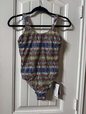 Athleta‎ Prismatic Scoop One Piece Swimsuit in Multicolor